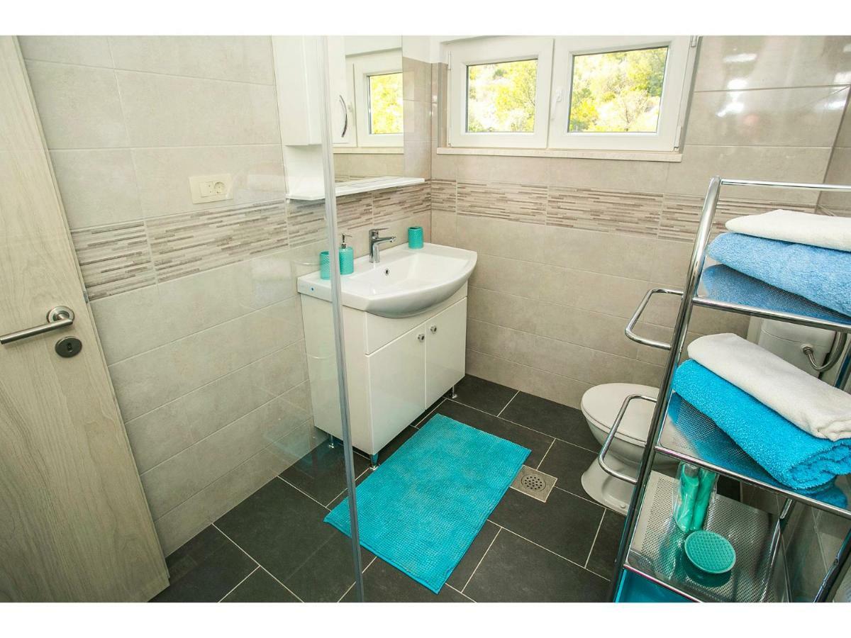 Apartment Goga'S Retreat In Marina Εξωτερικό φωτογραφία